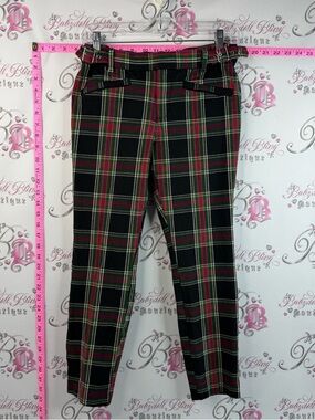 GAP Signature Skinny Ankle Trousers in with a Red, Green & Black pattern way Y2K